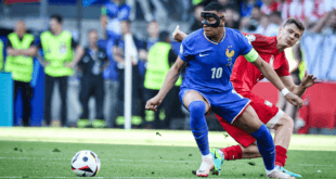 القناع "البديل" ينقذ مبابي من "لعنة" اليورو