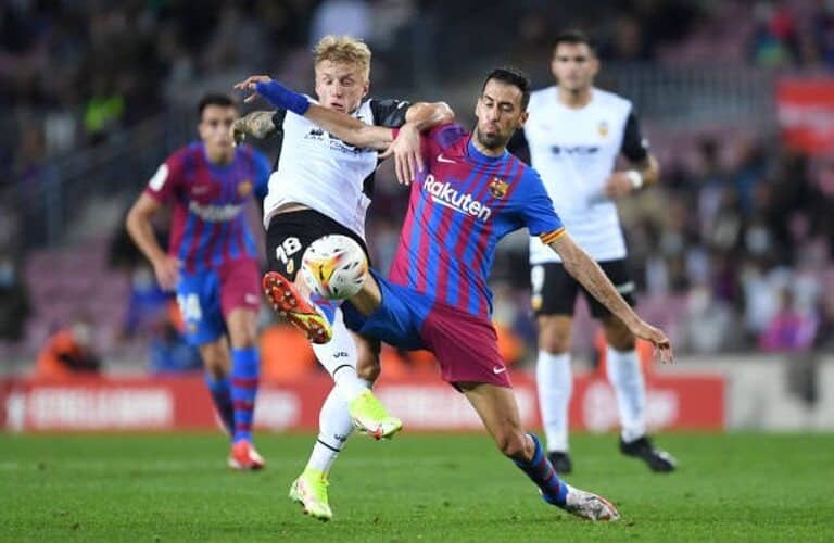 الدوري الإسباني ..موعد مباراة برشلونة وفالنسيا والقنوات الناقلة