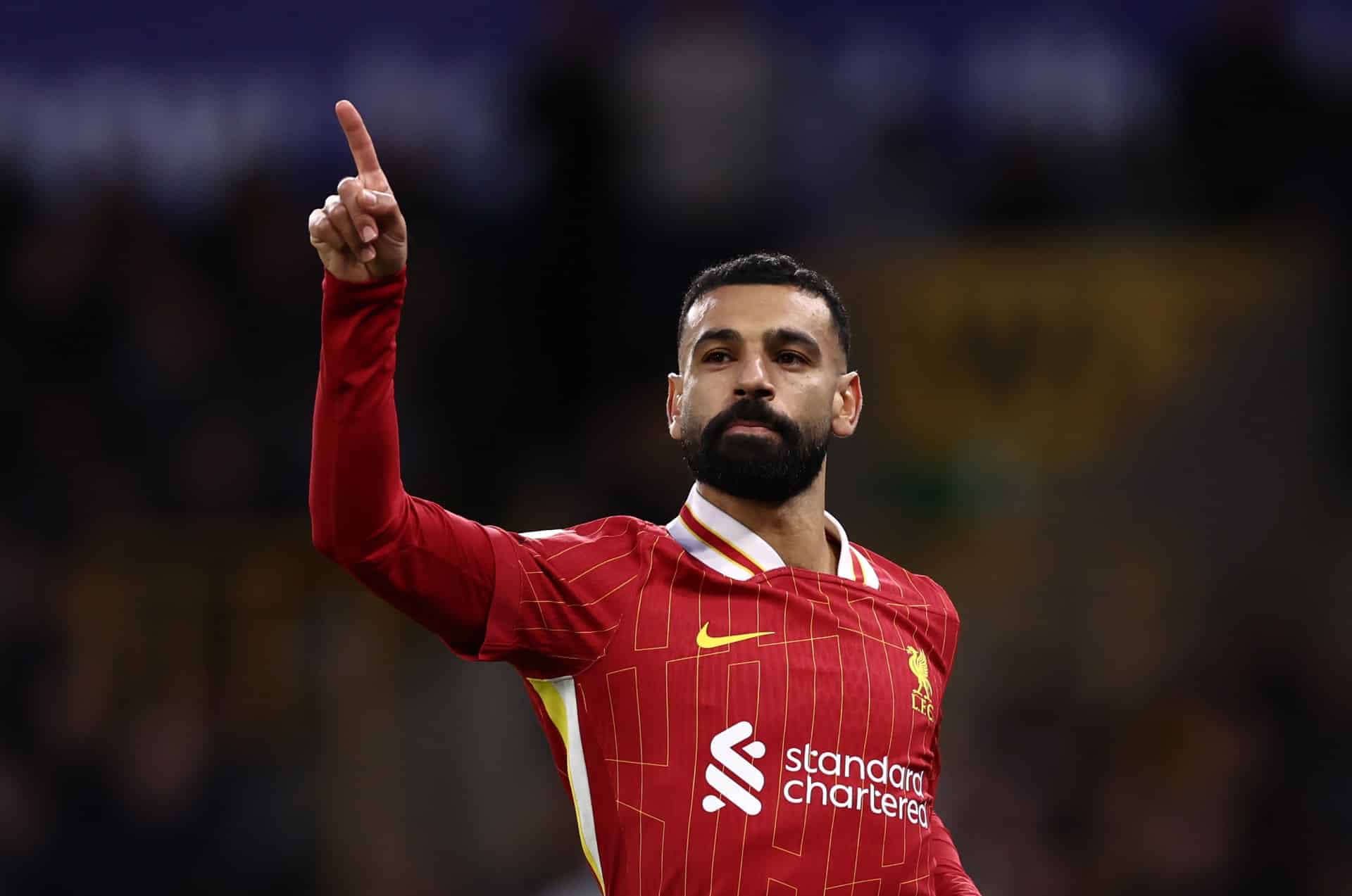 محمد صلاح يحسم موقفه من مغادرة ليفربول والانتقال إلى الدوري السعودي