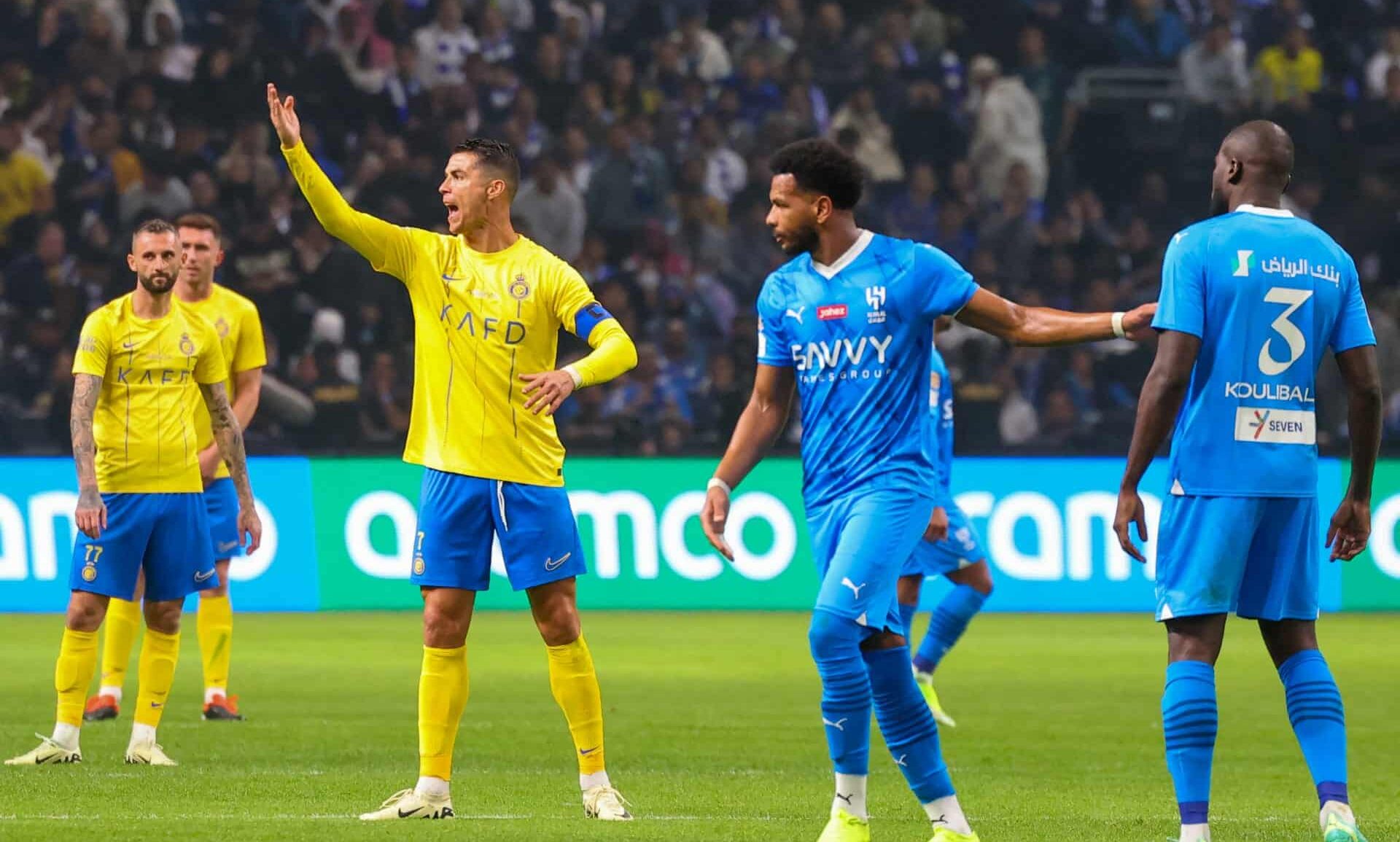 القنوات الناقلة لمباراة النصر والهلال في الدوري السعودي والتشكيل المتوقع