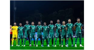 القنوات الناقلة لمباراة السعودية والبحرين اليوم في تصفيات كأس العالم 2026