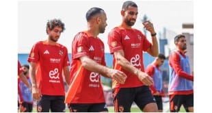 قائمة الأهلي في السوبر المصري.. مفاجأة أشرف داري وتواجد 25 لاعبا