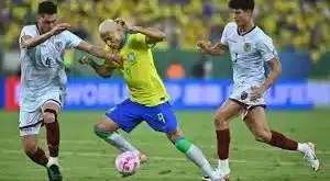 موعد مباراة البرازيل وأوروغواي في تصفيات كأس العالم 2026