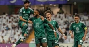 الأهلي السعوديمعلق مباراة الأهلي والتعاون اليوم السبت في دوري روشن السعودي 2025/2024 والقنوات الناقلة