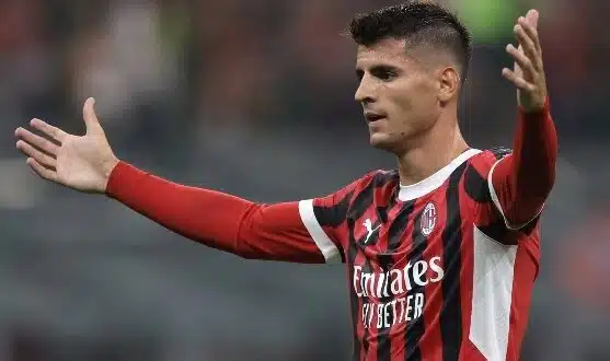 القنوات الناقلة لمباراة ميلان وهيلاس فيرونا اليوم الجمعة في الدوري الإيطالي 2025/2024