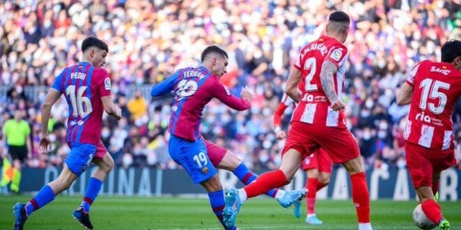 موعد مباراة برشلونة وأتلتيكو مدريد في الدوري الإسباني 2025/2024 والقنوات الناقلة