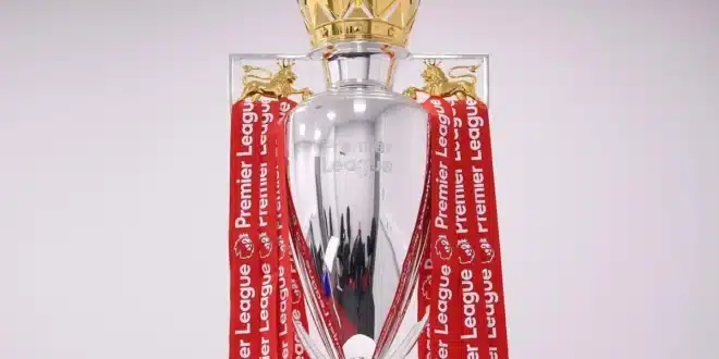 ترتيب الدوري الإنجليزي الممتاز ليفربول في الصدارة