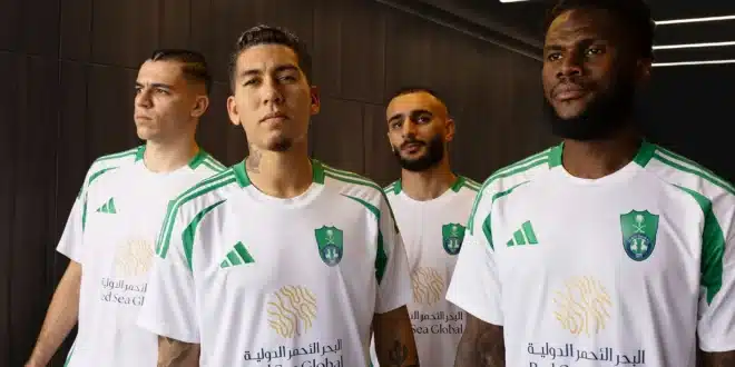 معلقو مباراة الأهلي والعروبة