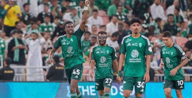 القنوات الناقلة لمباراة الأهلي والخلود اليوم الأربعاء في دوري روشن السعودي 2025/2024