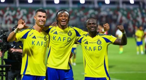 القنوات الناقلة لمباراة النصر والرائد اليوم الخميس في الدوري السعودي 2025/2024