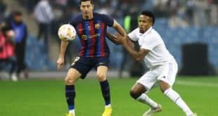 القنوات الناقلة لمباراة برشلونة وريال مدريد اليوم الأحد في نهائي السوبر الإسباني 2025/2024