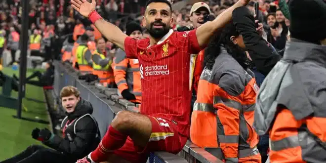 معلق مباراة ليفربول ضد مانشستر يونايتد في الدوري الإنجليزي