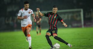القنوات الناقلة لمباراة نهضة بركان والجيش الملكي اليوم الخميس في الدوري المغربي 2025/2024