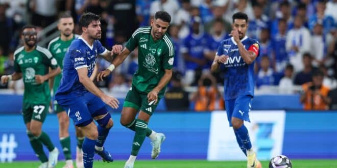 القنوات الناقلة لمباراة الهلال والأهلي اليوم الجمعة في دوري روشن السعودي 2025/2024