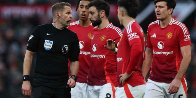معلق مباراة مانشستر يونايتد وليستر سيتي اليوم في كأس الاتحاد الإنجليزي 2025/2024 والقنوات الناقلة
