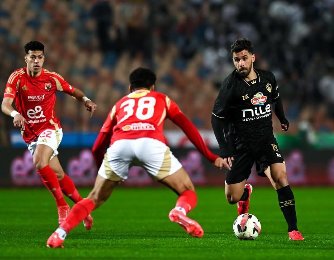 معلق مباراة الأهلي والزمالك اليوم الثلاثاء في الدوري المصري 2025/2024 والقنوات الناقلة