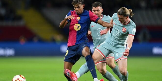 معلق مباراة برشلونة وأتلتيكو مدريد اليوم الأحد في الدوري الإسباني 2025/2024 والقنوات الناقلة