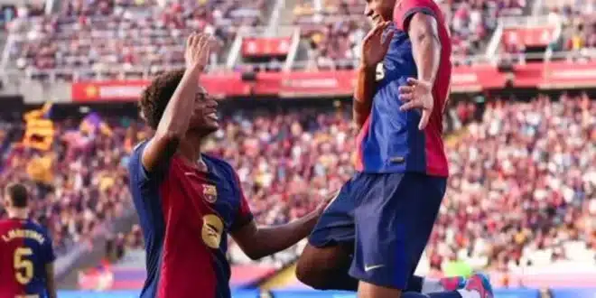 برشلونة ضد ريال بيتيس.. صراع القمة والأبطال