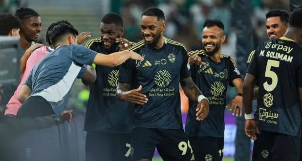 معلق مباراة الأهلي والوحدة اليوم الثلاثاء في دوري روشن السعودي 2025/2024 والقنوات الناقلة