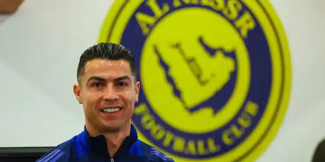 موعد مباراة الهلال ضد النصر في ديربي الرياض والقنوات الناقلة في الدوري السعودي 2025