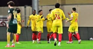 القنوات الناقلة لمباراة القادسية والخلود اليوم الجمعة في دوري روشن السعودي 2025/2024