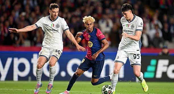 القنوات الناقلة لمباراة برشلونة وإنتر ميلان اليوم الثلاثاء في دوري أبطال أوروبا 2025/2024