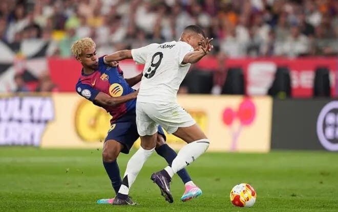يلا شوت لعبة برشلونة ضد ريال مدريد اليوم – بث مباشر الكلاسيكو بدون تقطيع تويتر HD 2 معلق مباراة برشلونة وريال مدريد اليوم الأحد في الدوري الإسباني 2025/2024 والقنوات الناقلة
