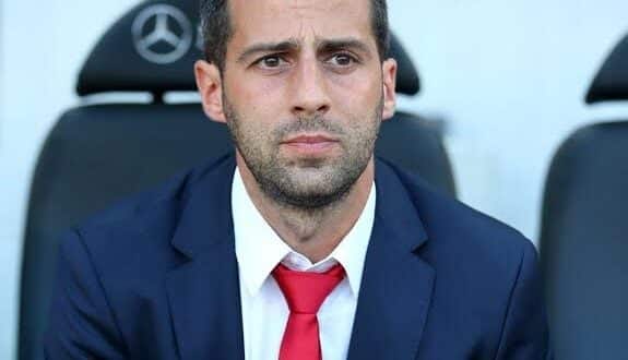 "مرشح سابق للأهلي" تعرف على مدرب الزمالك الجديد