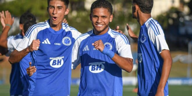 تشكيل مباراة Cruzeiro/MG Youth ضد Internacional/Rs Youth