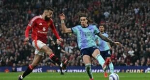 معلق مباراة مانشستر يونايتد وأرسنال اليوم الأحد في الدوري الإنجليزي 2026/2025 والقنوات الناقلة