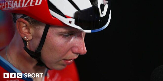 Giro d'Italia Women: Elisa Balsamo wins stage one after Lorena Wiebes disqualified
