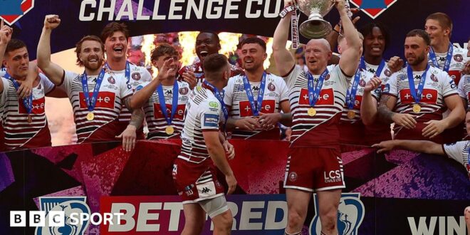 Challenge Cup final: Wigan Warriors 40-10 Hull KR - Bevan French scores on return