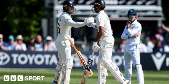 Ireland v New Zealand: New Zealand pair lead fightback against Ireland at Stormont