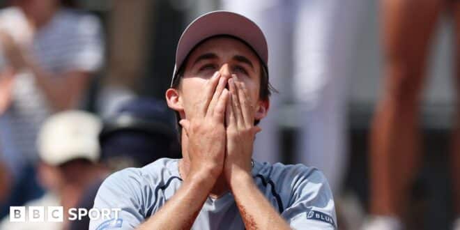 French Open 2026 results: Zachary Svajda pays tribute to dad on day of five-set epics