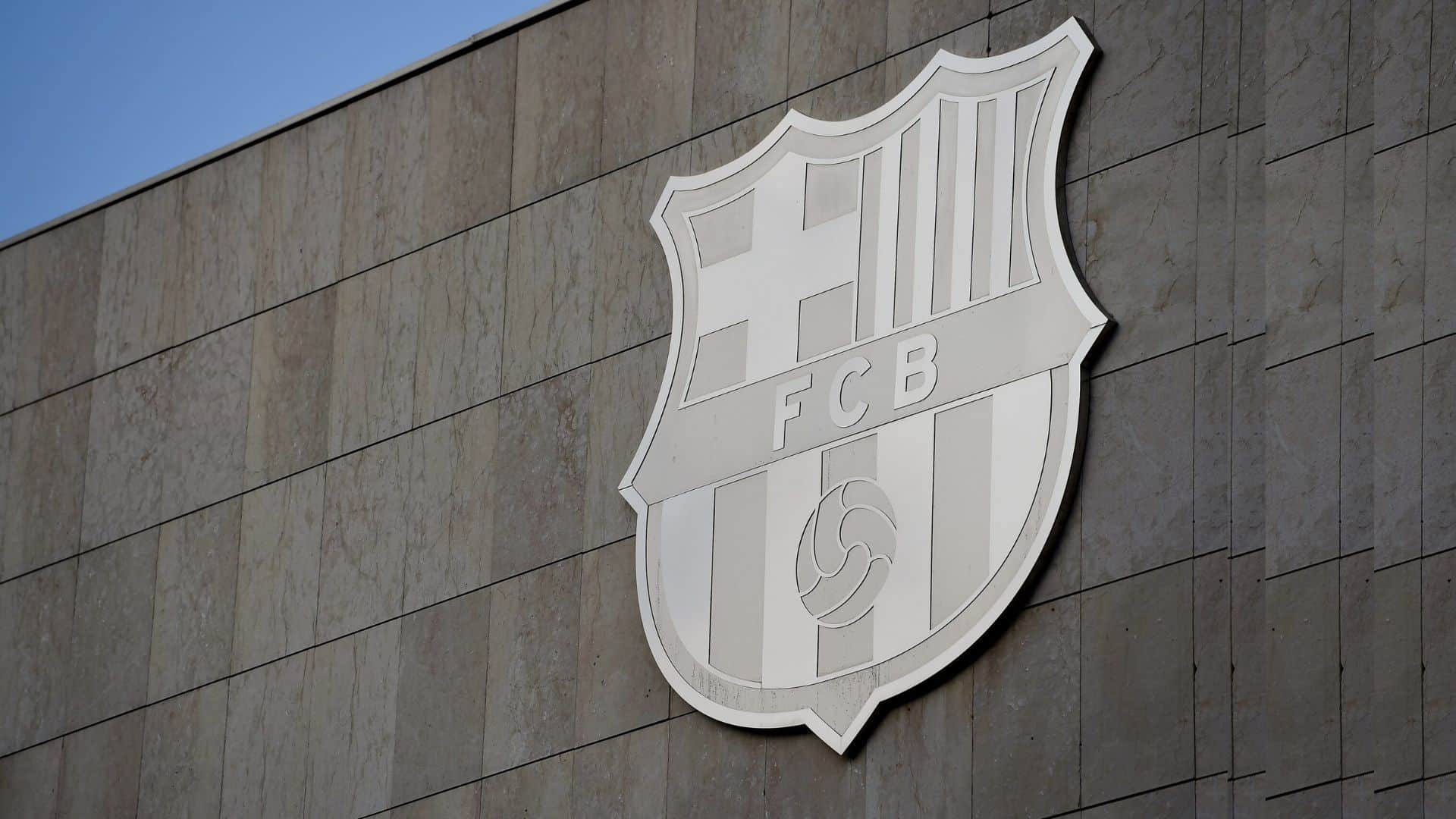 Barcelona set to sign rising Egyptian striker permanently after World Cup call-up surprise