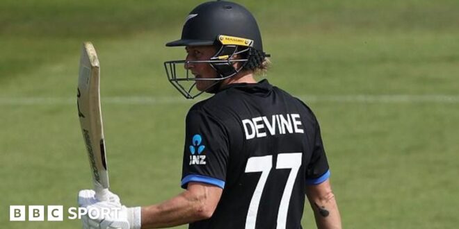 England vs New Zealand: Sophie Devine's 87 sets up series-levelling win