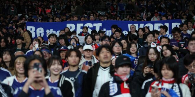 Soccer Football - International Friendly - England v Japan - Wembley Stadium, London, Britain- March 31, 2026 Japan fans celebrate after the match REUTERS/Isabel Infantes