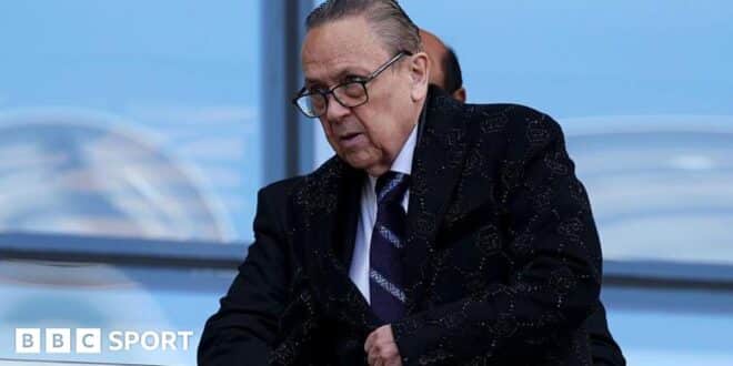 David Sullivan steps down as West Ham co-chairman with immediate effect