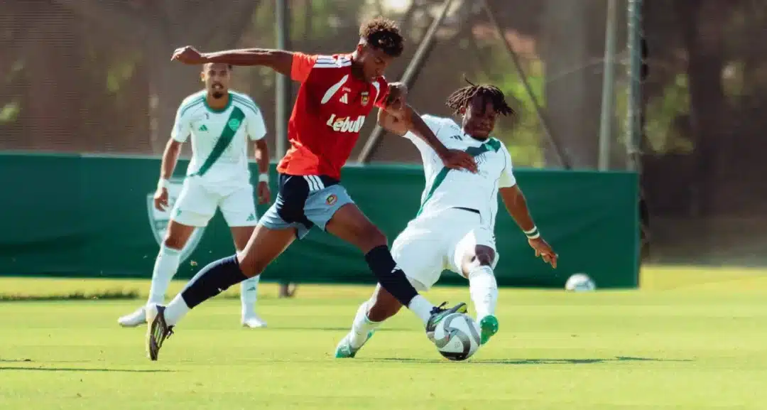 حقيقة تلقي الأهلي عرضًا من الاتحاد السعودي لضم إمام عاشور ومروان عطية 2 عروض الاتحاد السعودي للأهلي